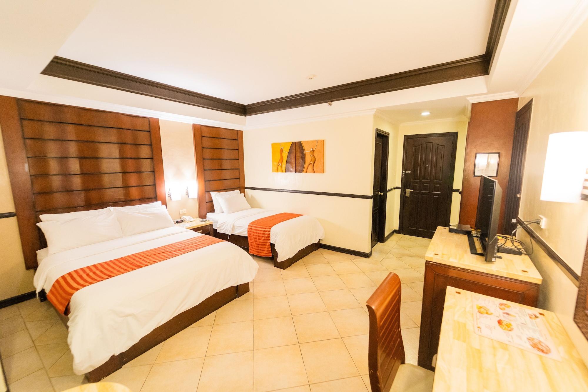Mo2 Westown Hotel Iloilo Esterno foto