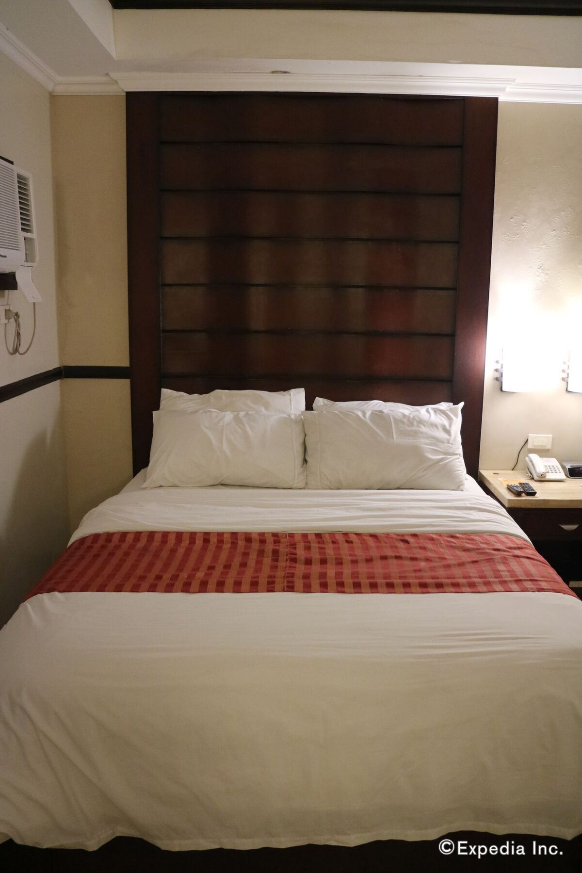 Mo2 Westown Hotel Iloilo Esterno foto