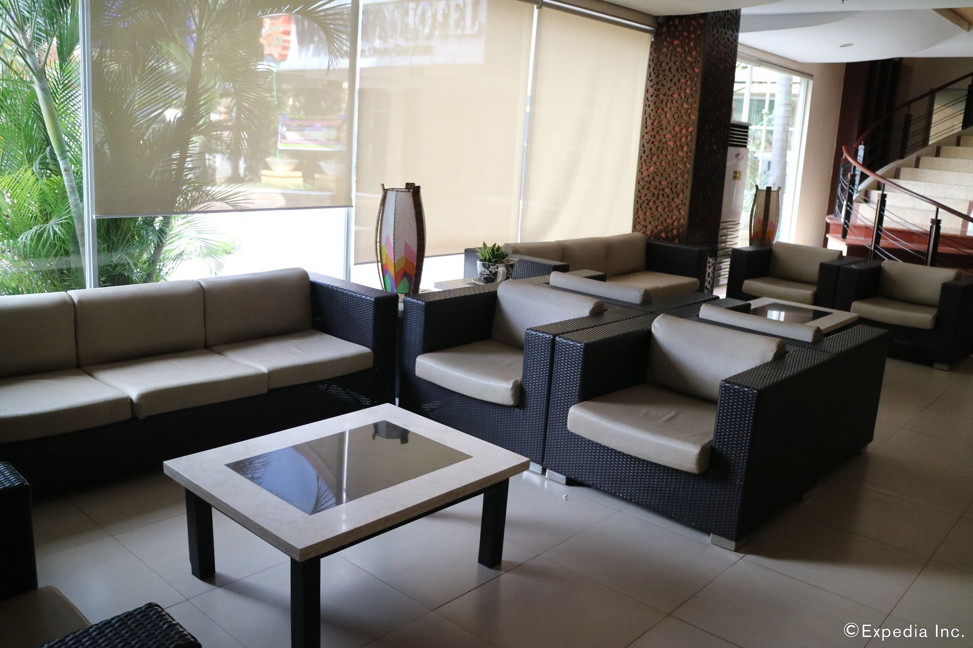 Mo2 Westown Hotel Iloilo Esterno foto