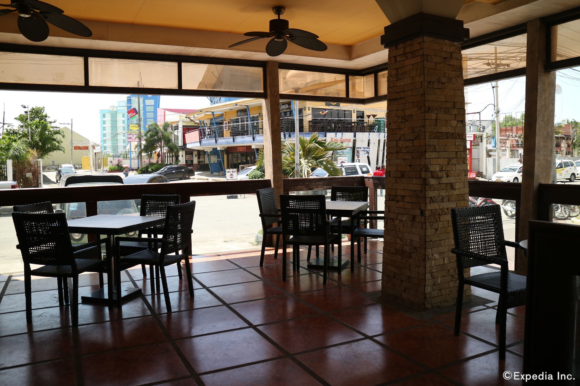 Mo2 Westown Hotel Iloilo Esterno foto